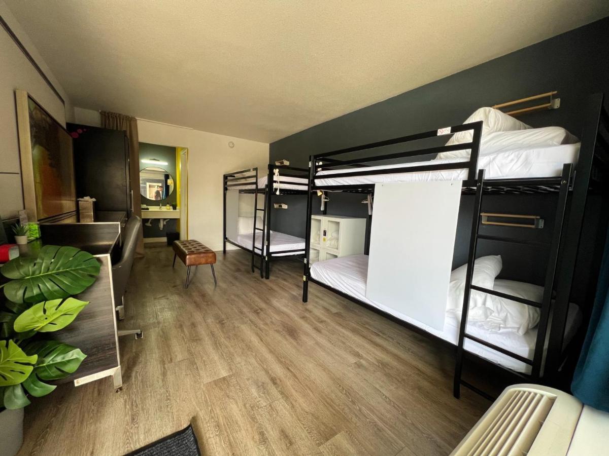 Хостел Bposhtels Хьюстон Экстерьер фото